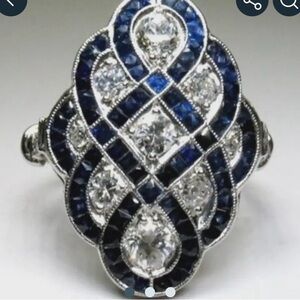 Elegant Silver and Blue sapphire Women's Ring NWOT